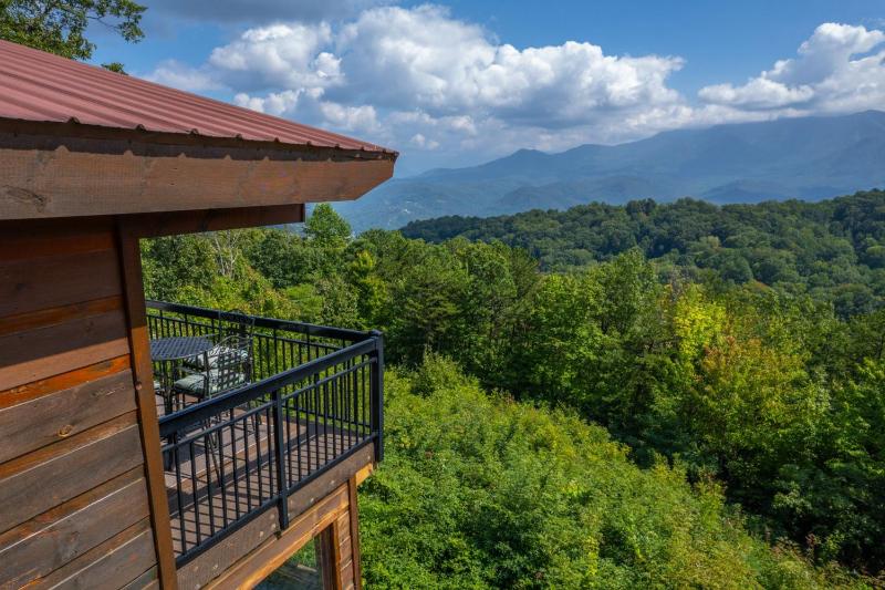 A Million Dollar View - image 2