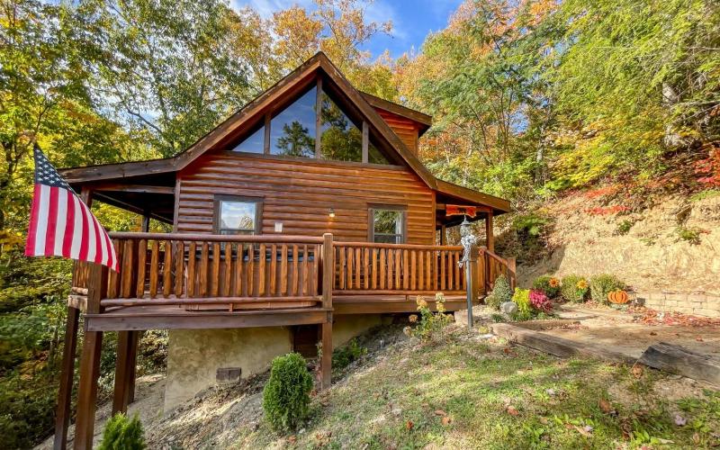 Cozy Cabin - Beautiful Mountain Views Hot Tub + Pool Table - image 16