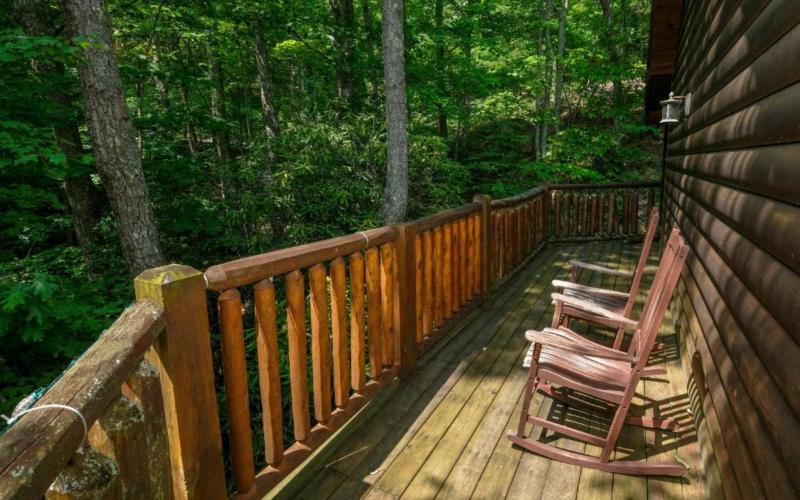 Cozy Cabin - Beautiful Mountain Views Hot Tub + Pool Table - image 27
