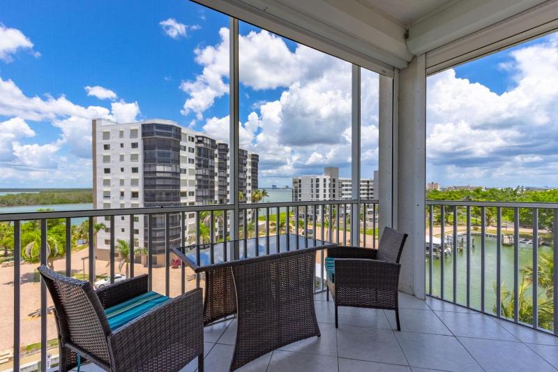 Casa Marina 654 - 4321 Bay Beach Lane condo - image 2