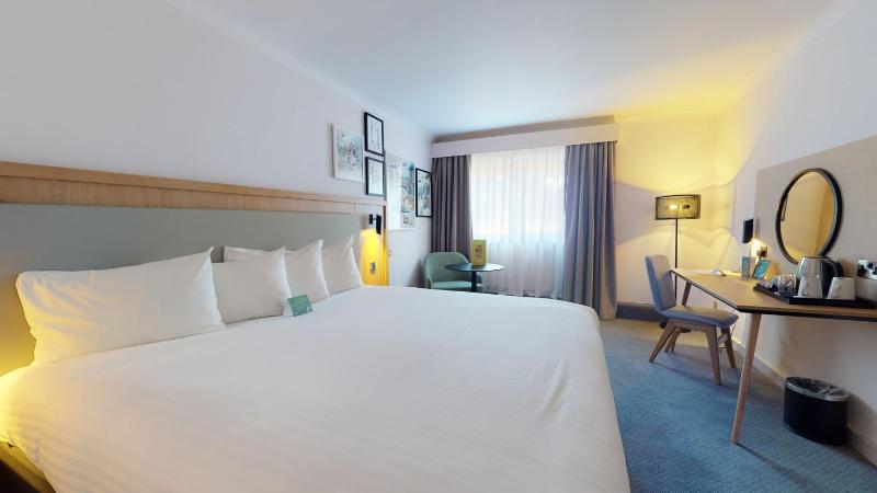 Premium Room image 3