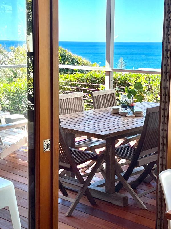 Beachside Escape Sunshine Beach - image 6