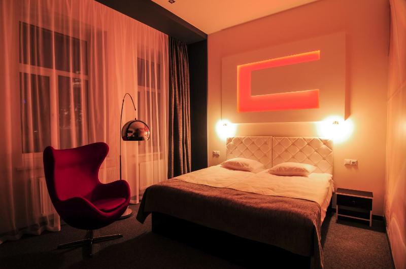Business Double or Twin Room with Balcony and Sofa Bed image 4