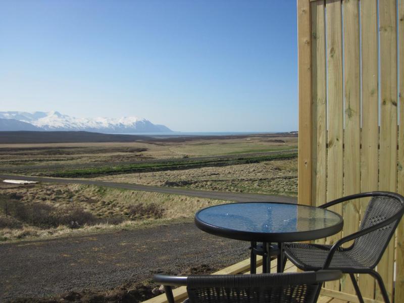 Studio with Mountain View image 4