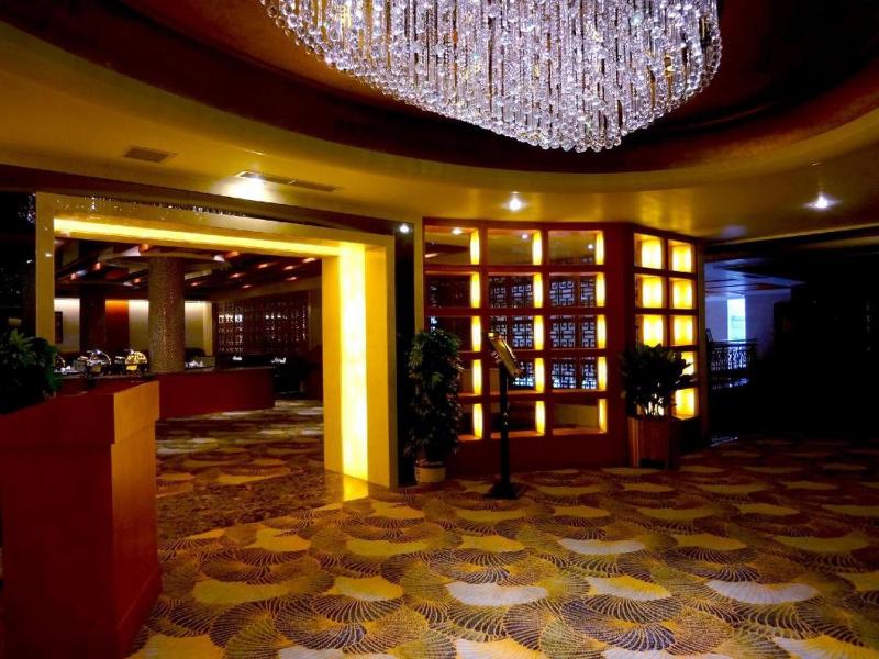Dork Jumpa Hotel - image 8