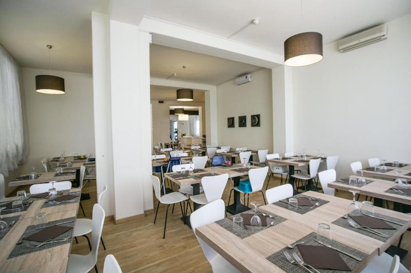 Park Hotel Serena - image 27