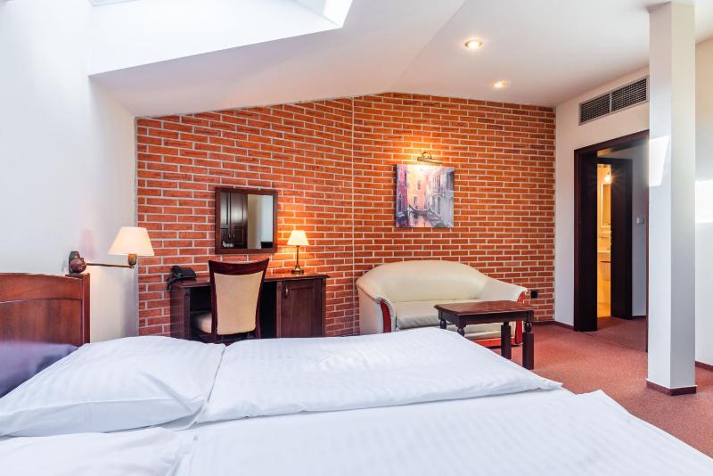 Standard Double Room image 1