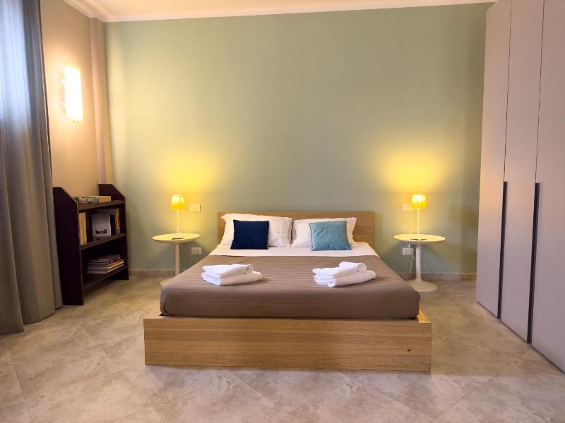 Superior Family Room image 2