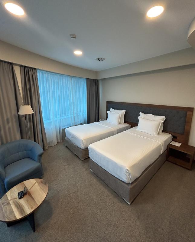 Economy Double Room image 1
