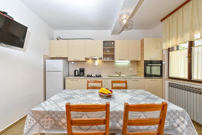 Apartments Marija 2394 - image 12
