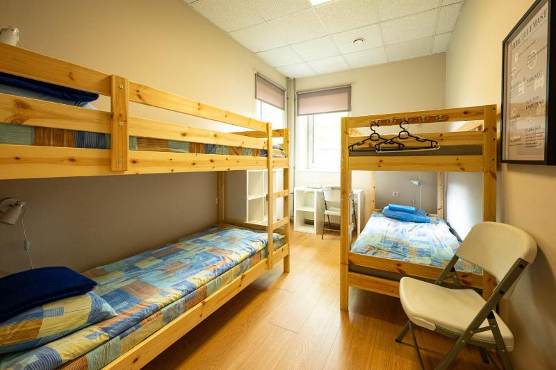 Quadruple Room with Shared Bathroom image 4