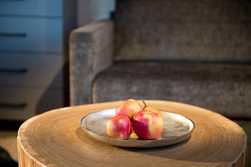 Luxury Apartment image 4