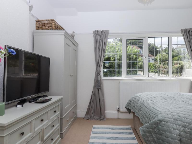 Kinbrae Apartment - image 17