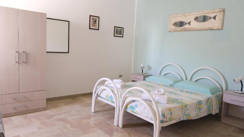 Double or Twin Room with Private External Bathroom image 2