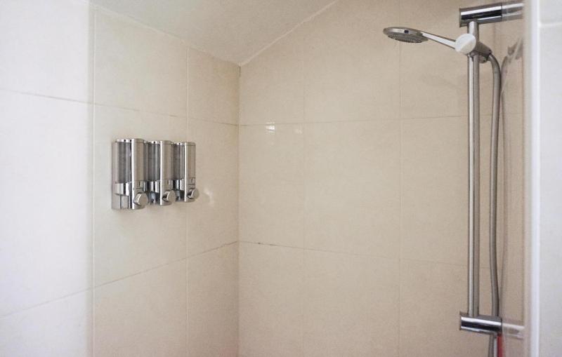 Three-Bedroom Holiday Home  image 3