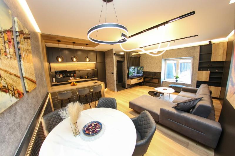 Apartman Vijećnica Urban Nest - image 12
