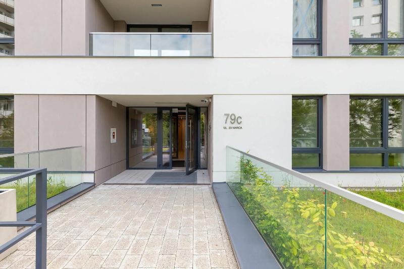Luxury Apartment with Parking and Air Conditioning in Sopot by Renters Prestige - image 17