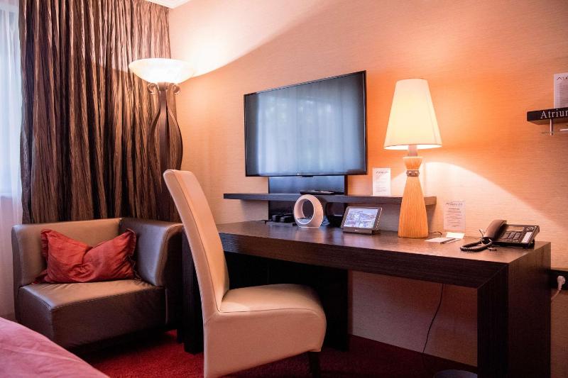 Superior Double Room image 4