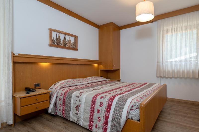 Standard Double or Twin Room image 1