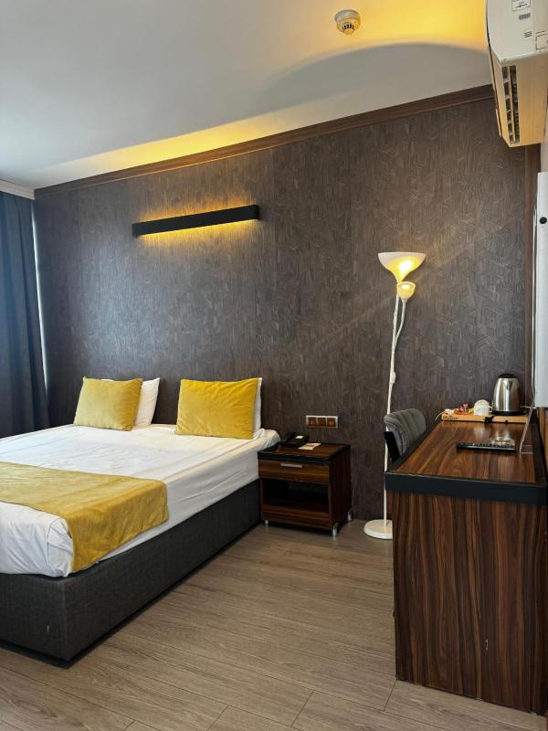 King Suite image 4