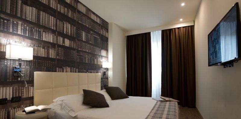 Business Double or Twin Room image 1