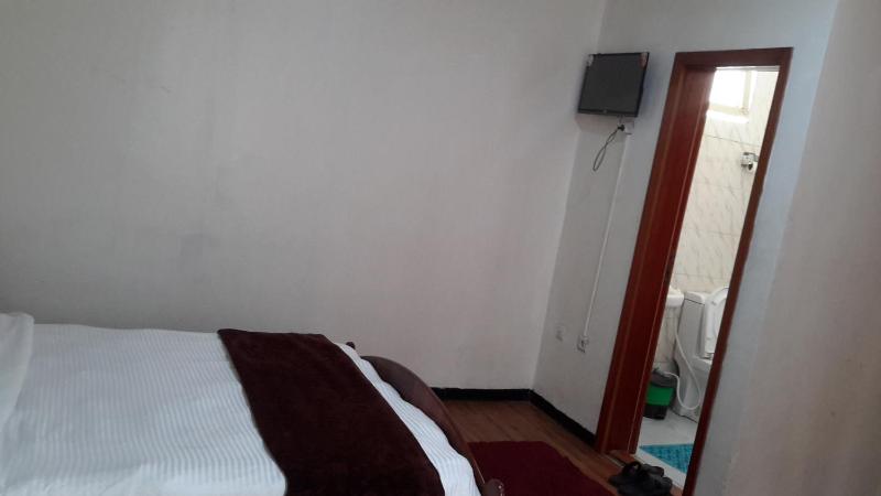 DV Guest House - image 7