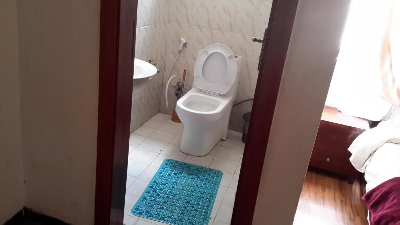 DV Guest House - image 5