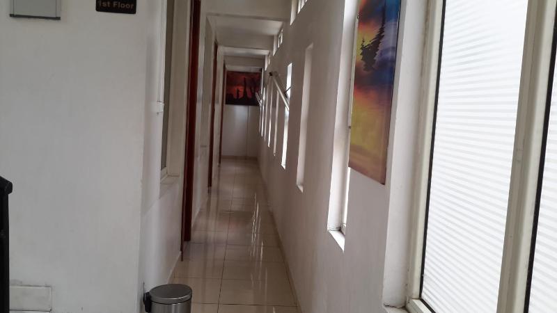 DV Guest House - image 8