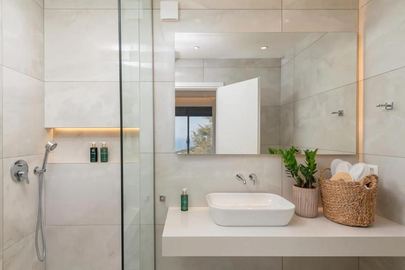 Luxury Villa Vie - image 12