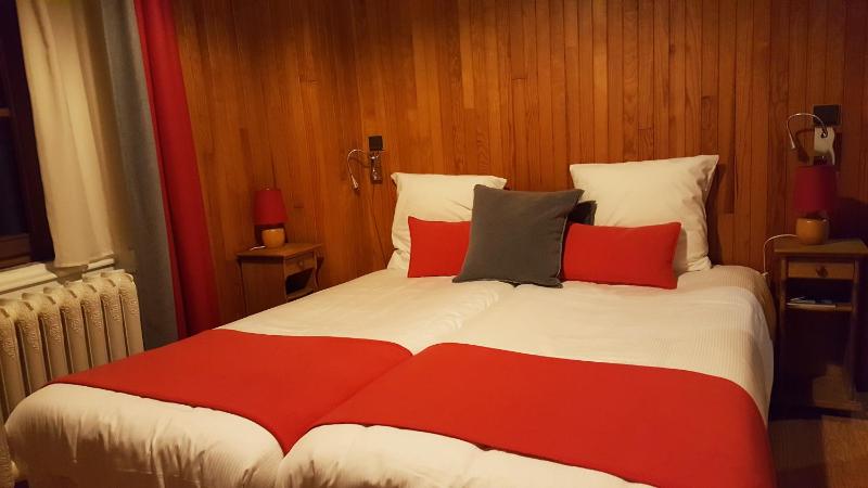 Standard Twin Room First Floor image 4