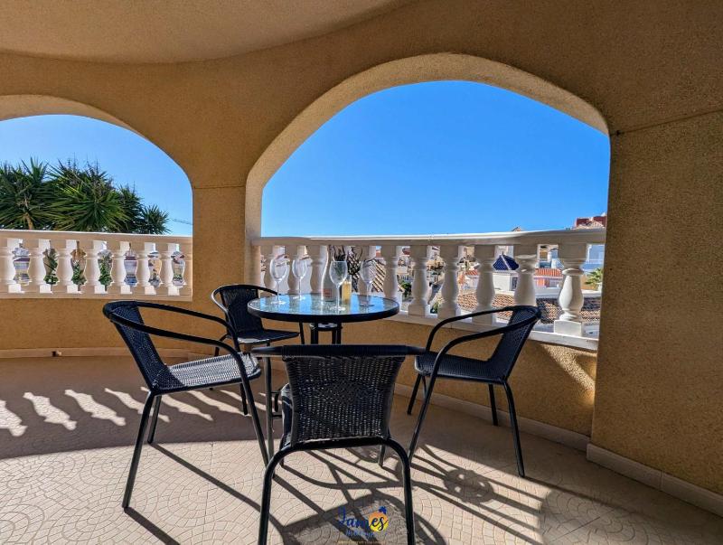 Villamartin Garden Escape with private pool VM51 - image 6