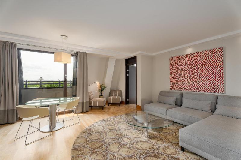 Suite with Panoramic View image 1