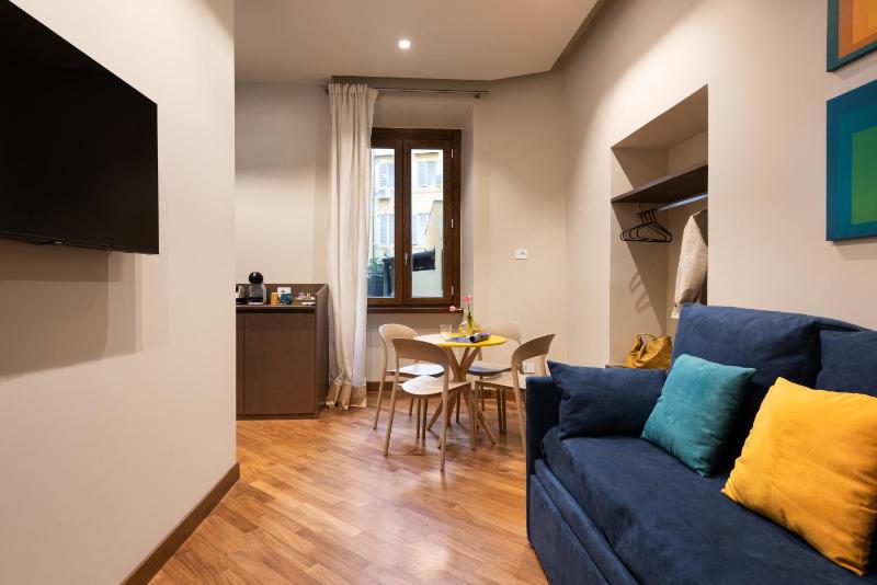 Suite with Balcony image 4