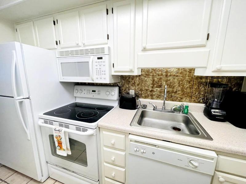 Windy Hill Ocean View beautiful condo - image 21