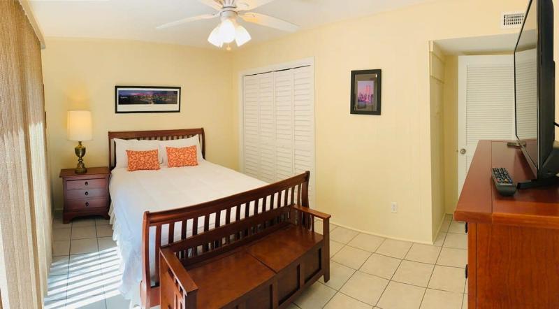 North Myrtle Beach B beautiful triplex unit - image 17
