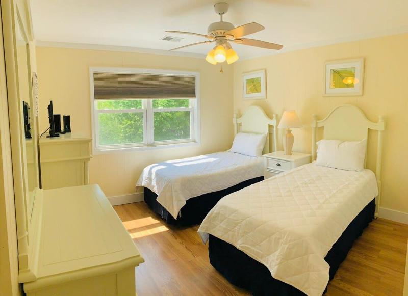 North Myrtle Beach D beautiful triplex unit - image 18