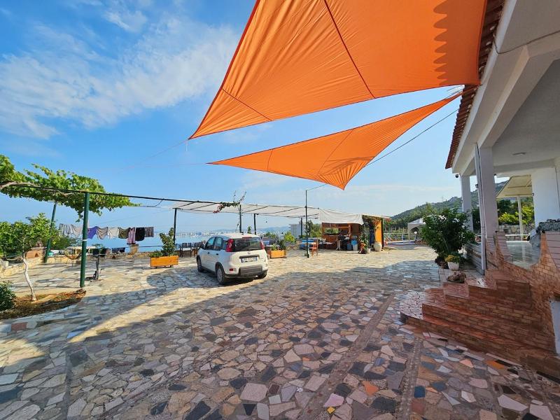 Friends guesthouse - image 12