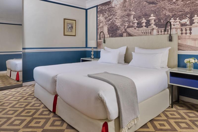 Presidential Suite image 1