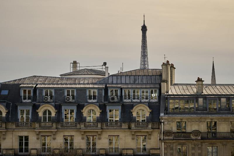 Presidential Suite image 3