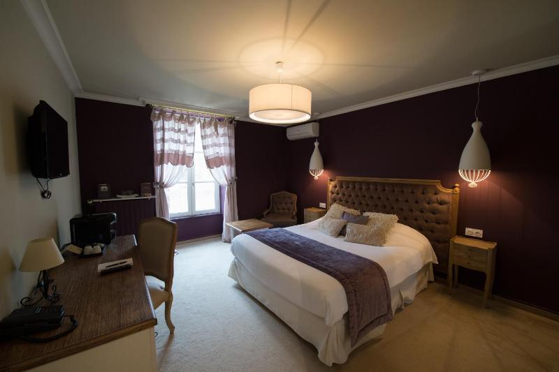 Superior Double Room - Castle image 4