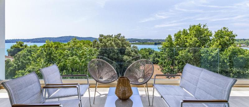 Brand New Design Villa with Heated Pool and Sea view - image 19