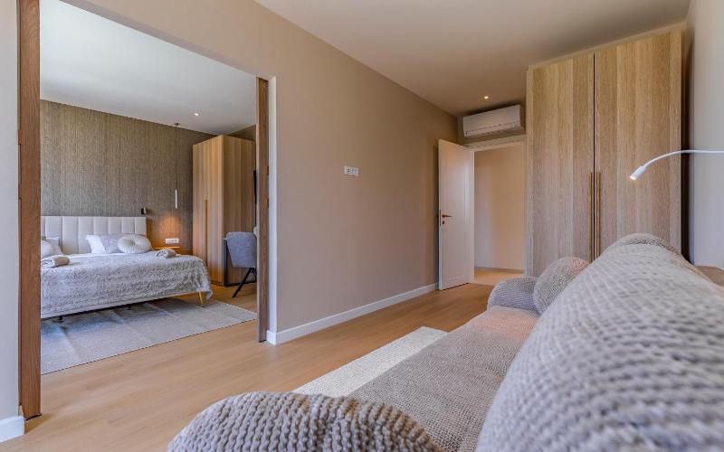 Brand New Design Villa with Heated Pool and Sea view - image 17