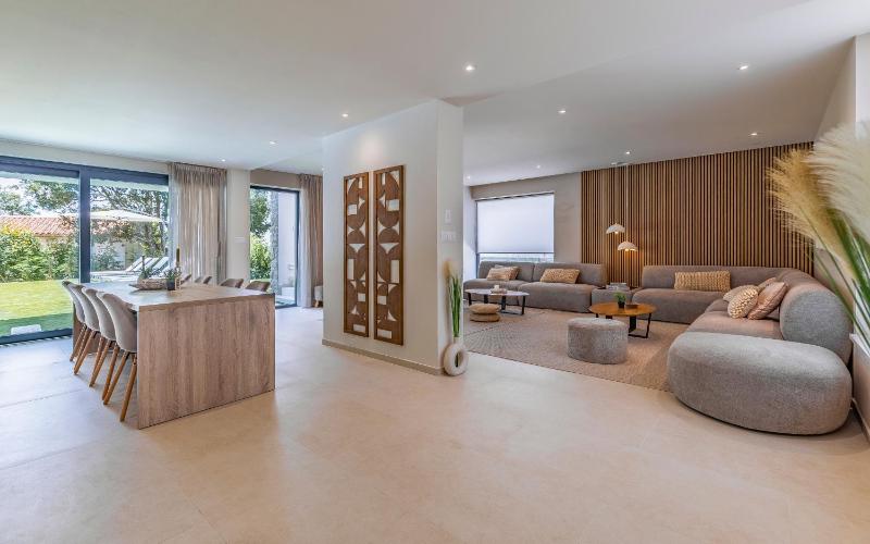 Brand New Design Villa with Heated Pool and Sea view - image 14