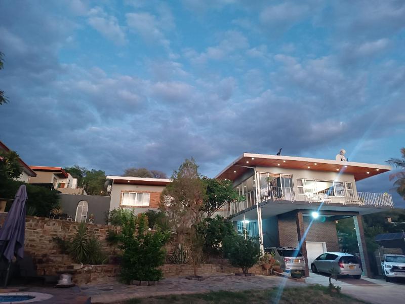 Sapphire Main 2 Self Catering At 54 - image 6