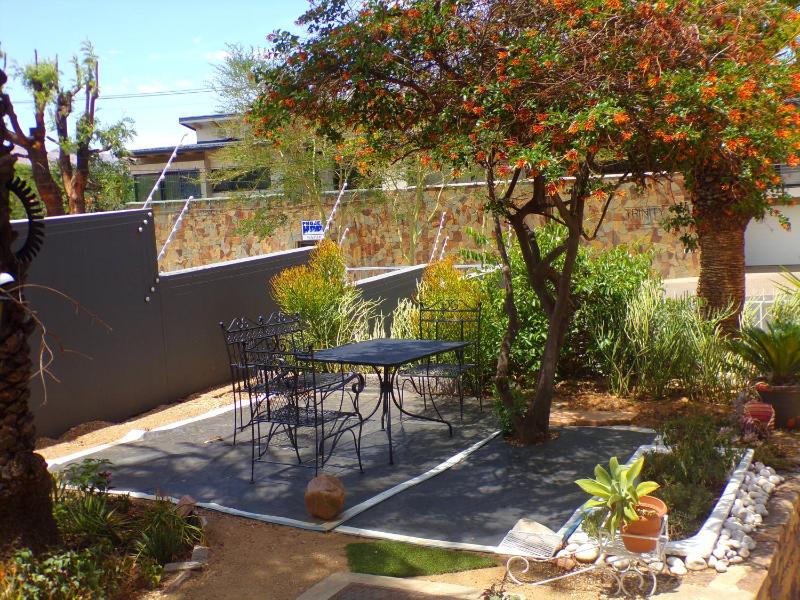 Sapphire Studio Self Catering At 54 - image 5