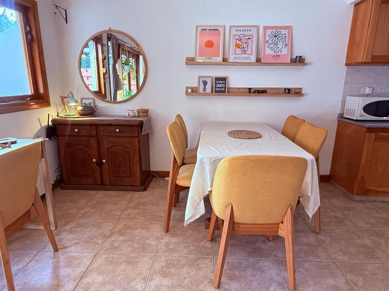 Duplex en el centro del pueblo con balcón terraza Ñire13 - image 16