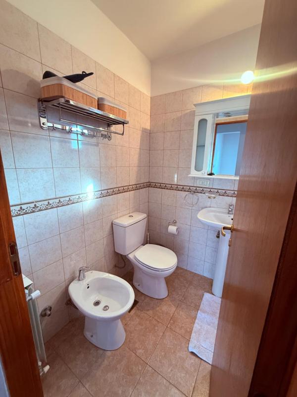 Duplex en el centro del pueblo con balcón terraza Ñire13 - image 25
