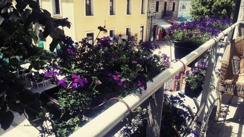 Apartment with Balcony image 3