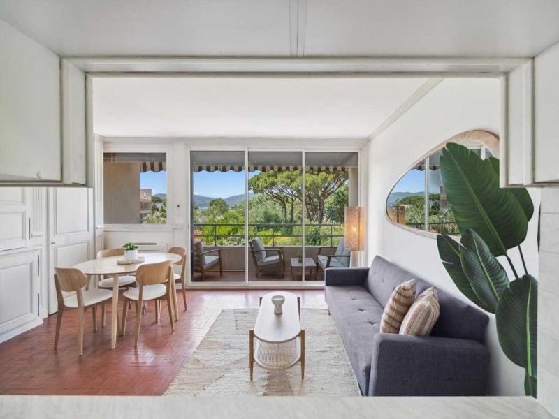 Apt 2BR 4P - Balcony & 5min to Beach Saint-Tropez - image 14
