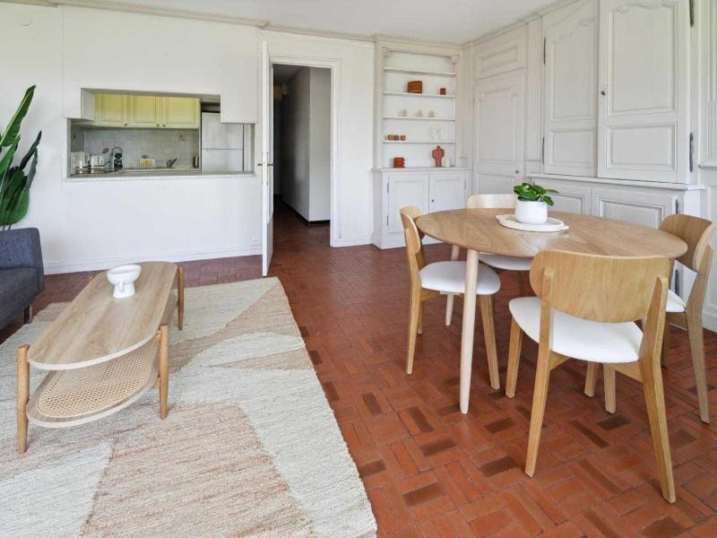 Apt 2BR 4P - Balcony & 5min to Beach Saint-Tropez - image 18